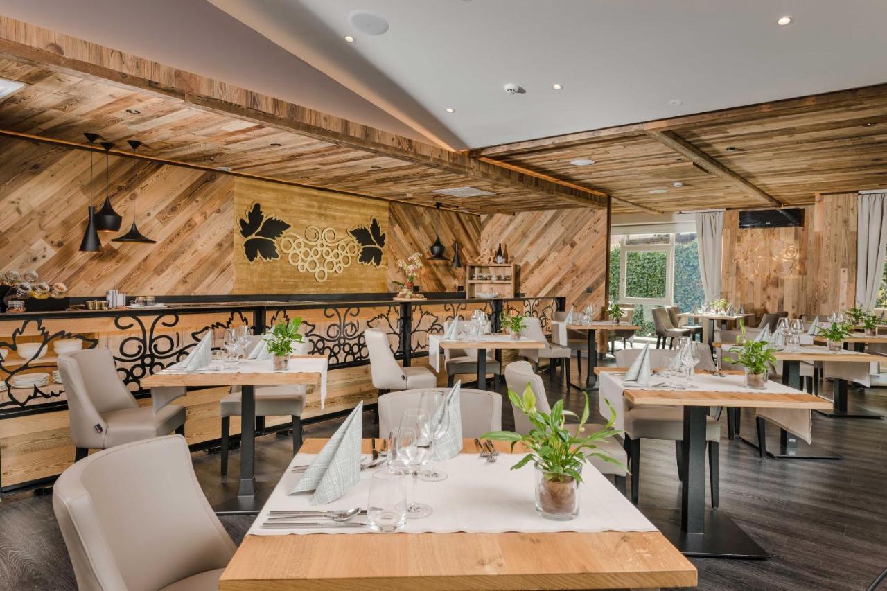 Mondi Hotel Tscherms Экстерьер фото
